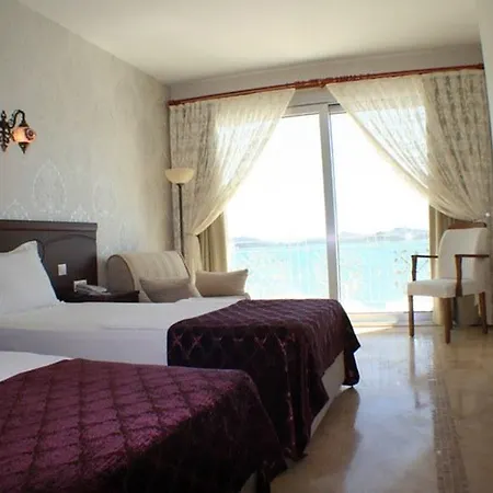 Cunda Kivrak Otel Ayvalı