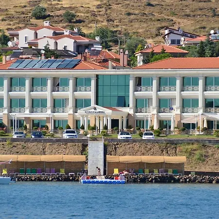 Otel Cunda Kivrak