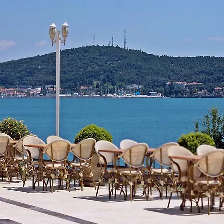 Cunda Kivrak Otel 2*