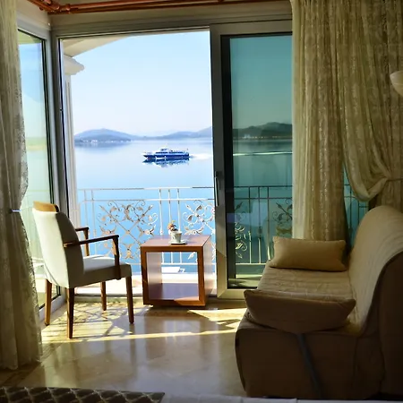 Otel Cunda Kivrak