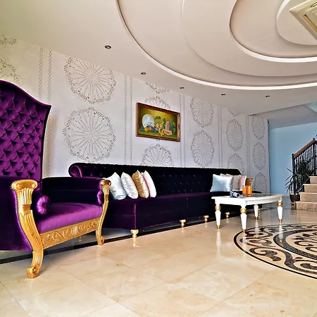 Otel Cunda Kivrak 2*