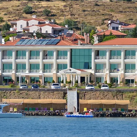 Cunda Kivrak Otel Ayvalı
